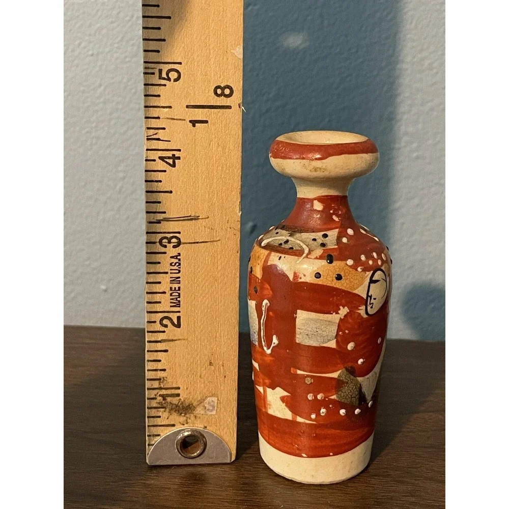 Vintage Mini Satsuma Pottery Vase Hand Painted 4 Inches Decor Shelf Sitter‎